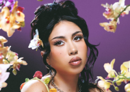 Kali Uchis以新的自我护理品牌“居家”扩大了她的帝国。